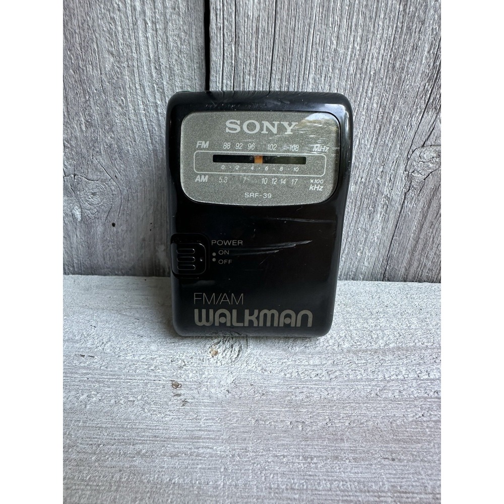 Vintage Walkman‎ Sony SRF-39 FM/AM Radio Tested Working With Belt Clip